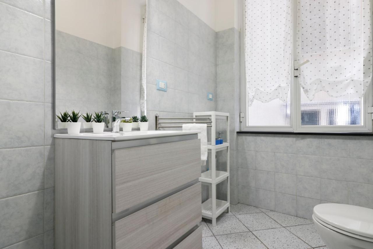 Appartamento Pietra Di Mare, Porto Antico Генуа Екстериор снимка